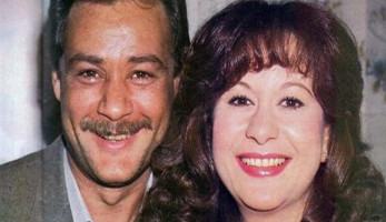 سمية الألفي تبكي على الهواء.. وتحكي كواليس الأيام الأخيرة في حياة فاروق الفيشاوي
