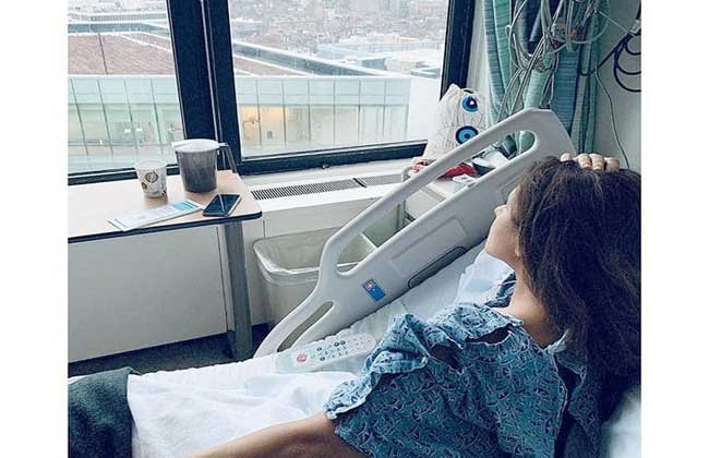 بعد استئصالها ورما في الوجه.. نيللي كريم تكشف آخر تطورات حالتها الصحية