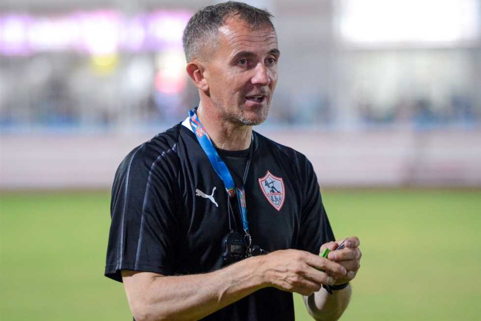 تفاصيل اكتشاف ميتشو تغيير حكم مباراة الزمالك ومازيمبي