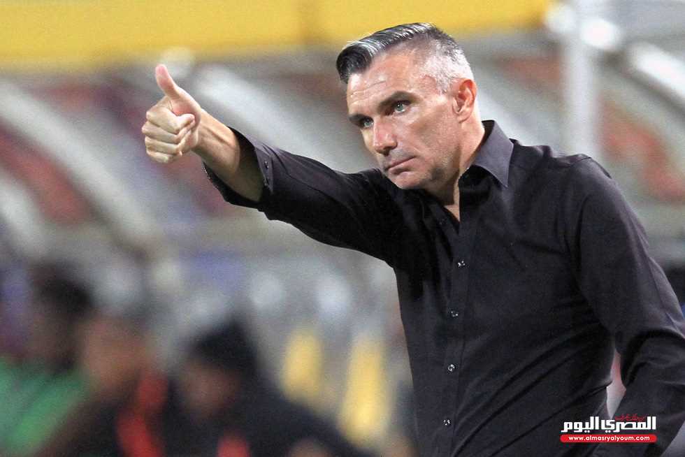 رسميا كارتيرون مديرا فنيا للزمالك ويقود الفريق أمام الشرقية