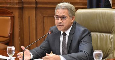 البرلمان يوجه الحكومة بحل مشكلة تأخر قرارات تخصيص الأراضى لمشروعات النفع العام