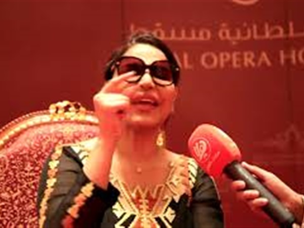 اعتبرته عربون محبة.. أحلام تحضّر لـ"ميني ألبوم" باللهجة المصرية للمرة الأولى (فيديو)
