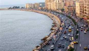 حقيقة إقامة سور خرساني على طول شاطئ كورنيش الإسكندرية
