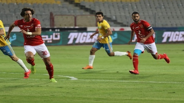 الأهلي يتحدى الغيابات أمام الإسماعيلي في قمة نارية بالدوري المصري