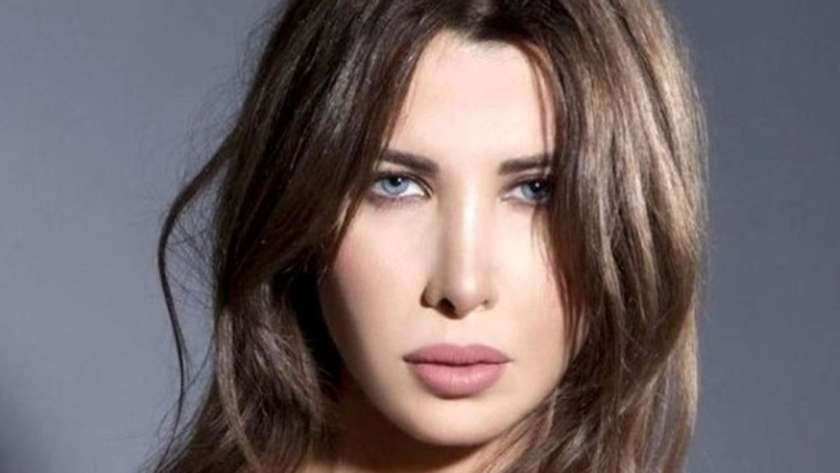 مدير أعمال نانسي عجرم: هناك من يحاول ابتزاز الفنانة وزوجها