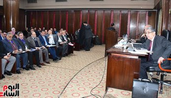 وزير الكهرباء يعلن وقف تحصيل رسوم النظافة على الفواتير من يوليو المقبل