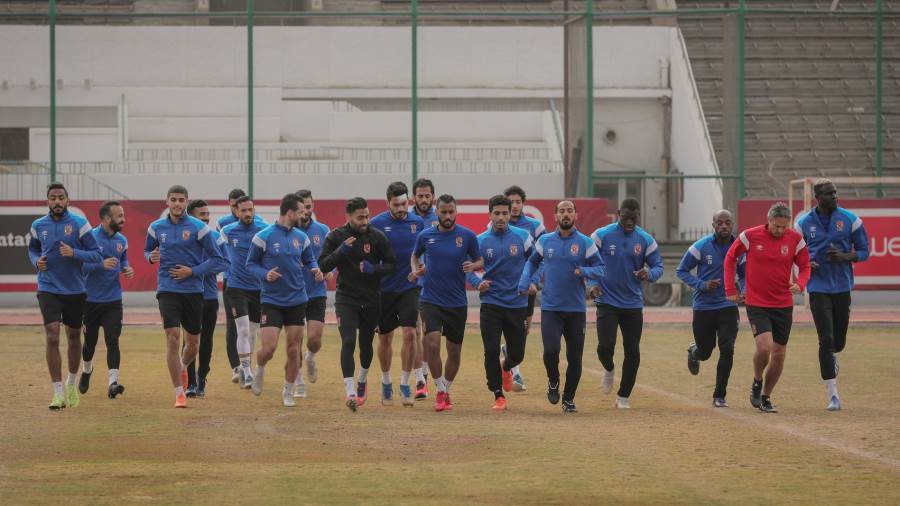 يشهد عودة أجايي وياسر إبراهيم.. الأهلي يواصل اليوم تدريباته استعدادًا لمواجهة بيراميدز