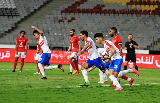 كيف رد اتحاد الكرة على نقل قمة الأهلي والزمالك لملعب برج العرب؟