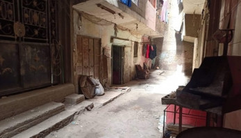 جيران "عروسي شبرا" يروون تفاصيل الساعات الأخيرة لوفاتهما بـ"الغاز"