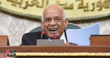 رئيس البرلمان عن غياب النواب: "حزين .. ولسة قارىء مقالين عن عدم الحضور"