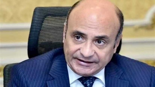 وزير العدل: 4 محاور لتطوير العمل في الشهر العقارى