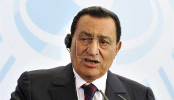 فبراير في حياة الرئيس الأسبق حسني مبارك.. شهر الترقي والتنحي والوفاة