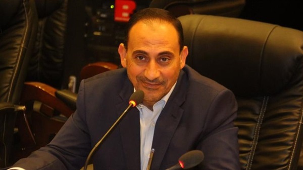 زين الدين لـ"شوقى": من المسئول عن التخبط داخل وزارة التعليم؟