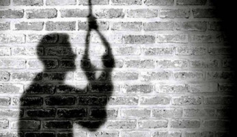 انتحار شاب شنقا لمروره بأزمة نفسية في الغربية