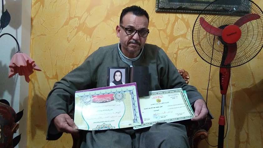 أسر الطالبات المتوفيات بحبوب الغلة بالشرقية يروون التفاصيل