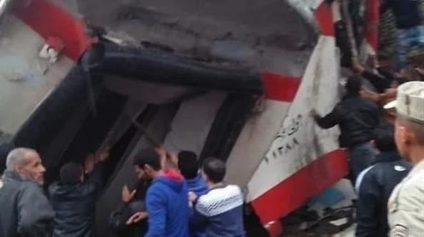 بسبب الطقس السيئ.. تصادم قطارى ركاب بخط الصعيد فى روض الفرج