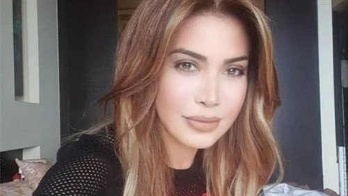 صورة نوال الزغبى وهى طفلة