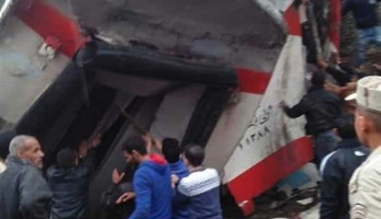 حبس 4 متهمين في حادث تصادم قطارين روض الفرج.. وإخلاء سبيل سائقين (تفاصيل)