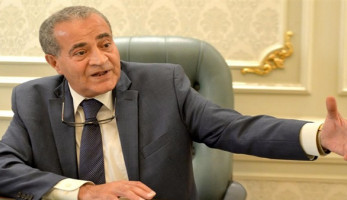 التموين: طرح الكحول الإيثيلي بالمجمعات الاستهلاكية خلال ساعات