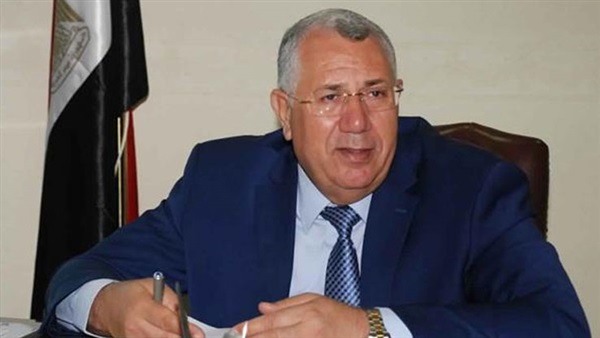 وزير الزراعة: البنك المركزي وافق على استفادة المزارعين من مبادرة دعم الصناعة