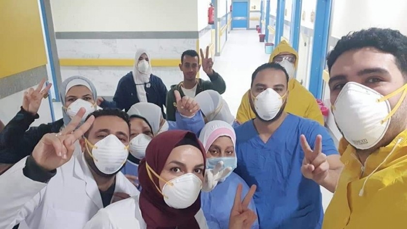 ممرضة متعافية من كورونا تروي يومياتها في مستشفى العزل بالعجمي