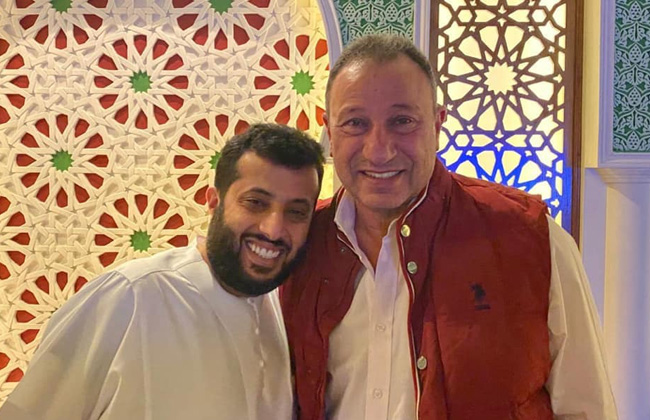 "إلى يمشى نجيب قده 100 مرة".. تركي آل الشيخ يكشف عن مكالمته مع الخطيب