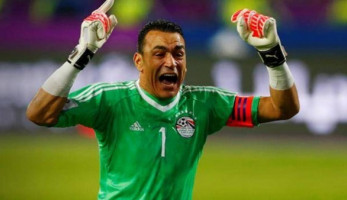 عصام الحضري يعتذر لجماهير الزمالك بسبب تصريحاته الأخيرة