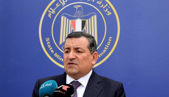 محذرًا من «السيناريو الأسوأ».. تعليق غاضب من وزير الإعلام بشأن «الزحام غير المقبول»