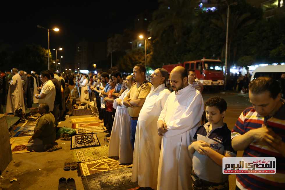 الإفتاء تحذر من صلاة التراويح على الأسطح (التفاصيل)