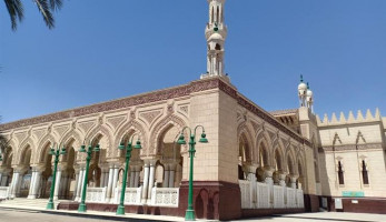 "فرش وكبائن تعقيم".. الأوقاف: 6 إجراءات تمهيدًا لفتح المساجد