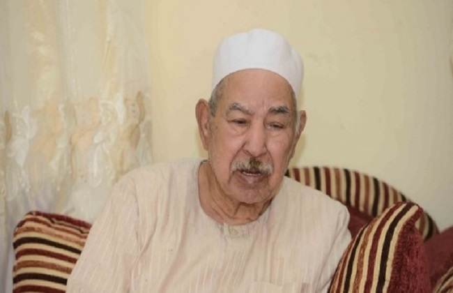 إبراهيم الطبلاوي يكشف اللحظات الأخيرة في حياة والده