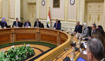 فتح الأندية والتحذير من شراء الملابس.. الحكومة ترد على 7 شائعات بشأن "كورونا"