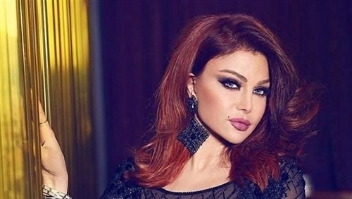 هيفاء وهبى تسبّ مدير أعمالها السابق وتصفه بـ«أنثى الأسد»