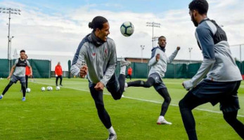 رابطة الدوري الإنجليزي توافق على عودة التدريبات الجماعية للفرق