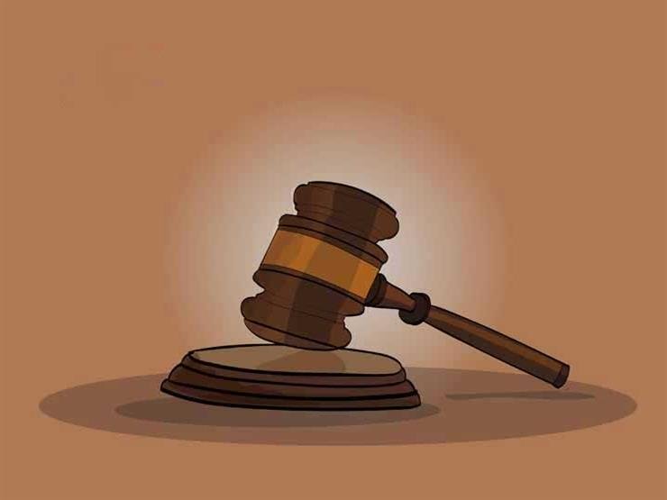 بعد تداول فيديو للتعدي عليها.. النيابة تأمر بضبط "منة عبدالعزيز" و6 آخرين
