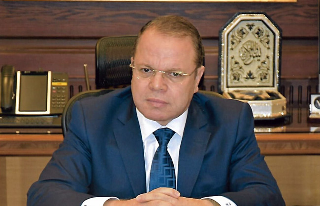 النائب العام يحيل طبيبا ووالد ثلاث فتيات للمحاكمة في جريمة ختان