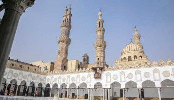 "الأزهر" يستنكر الإساءة لأم المؤمنين ويدعو إلى احترام الرموز الدينية