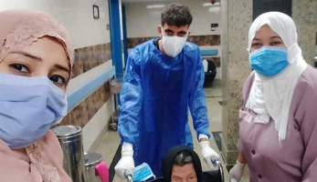 «الحاجة حبيبة».. تعافي أكبر مُسنة من كورونا في «عزل قها»