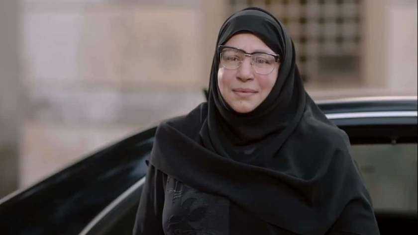 مصادر: عبلة كامل اعتزلت التمثيل.. وغيرت أرقامها علشان محدش يعرف يوصلها