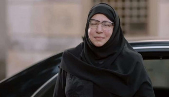 مصادر: عبلة كامل اعتزلت التمثيل.. وغيرت أرقامها علشان محدش يعرف يوصلها