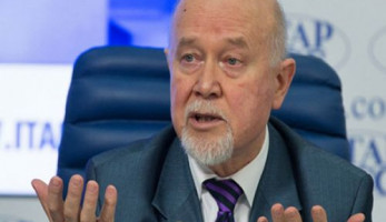 عالم فيروسات يؤكد: كورونا قد يبقى في الجسم بشكل دائم