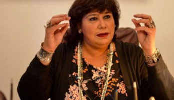 وزيرة الثقافة توافق على 30 عرض مسرحي في 84 ليلة خلال الصيف