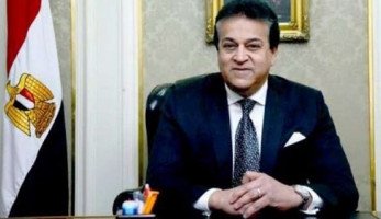 وزير التعليم العالي: لقاح أكسفورد الأكثر فاعلية لمواجهة كورونا