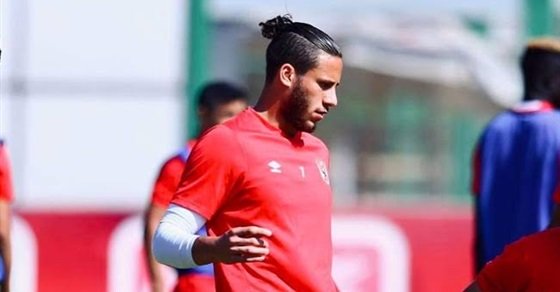 مصدر يكشف تفاصيل مفاوضات الزمالك مع هيدرسفيلد لضم رمضان صبحي