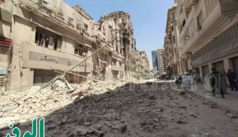 إخلاء سكان المنازل المجاورة لعقار قصر النيل المنهار