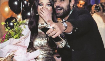 محام هيفاء وهبي يتهم مدير أعمالها بتزويرعقد زواجه من موكلته