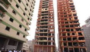 برلماني: مالك الوحدة هو المسئول حاليًا عن مخالفات البناء.. فيديو