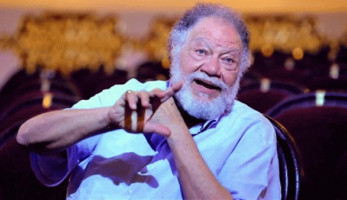 خاص.. الفنان يحيى الفخراني ينفي اعتزاله الفن ويؤكد: ليس لدي حساب على تويتر