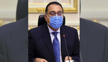 قرارات مهمة جديدة للجنة كورونا: السماح بإقامة الأفراح بالأماكن المكشوفة