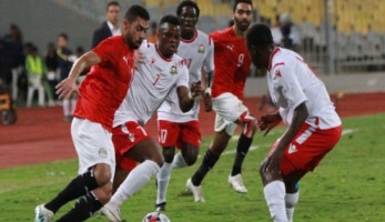 اتحاد الكرة يكشف حقيقة قميص منتخب مصر المُسرب